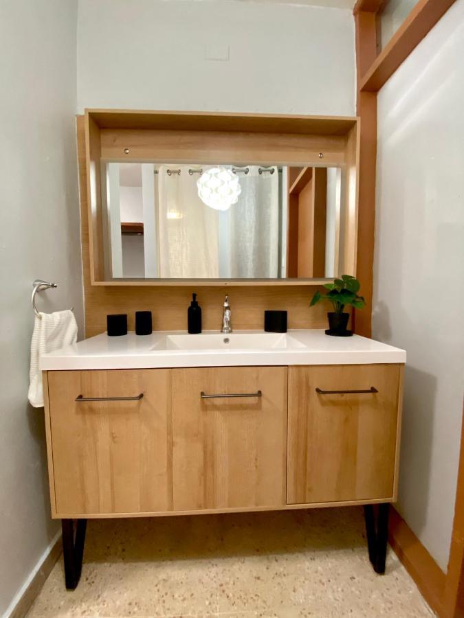 Charming Urban Apartment in San Juan Bagian luar foto