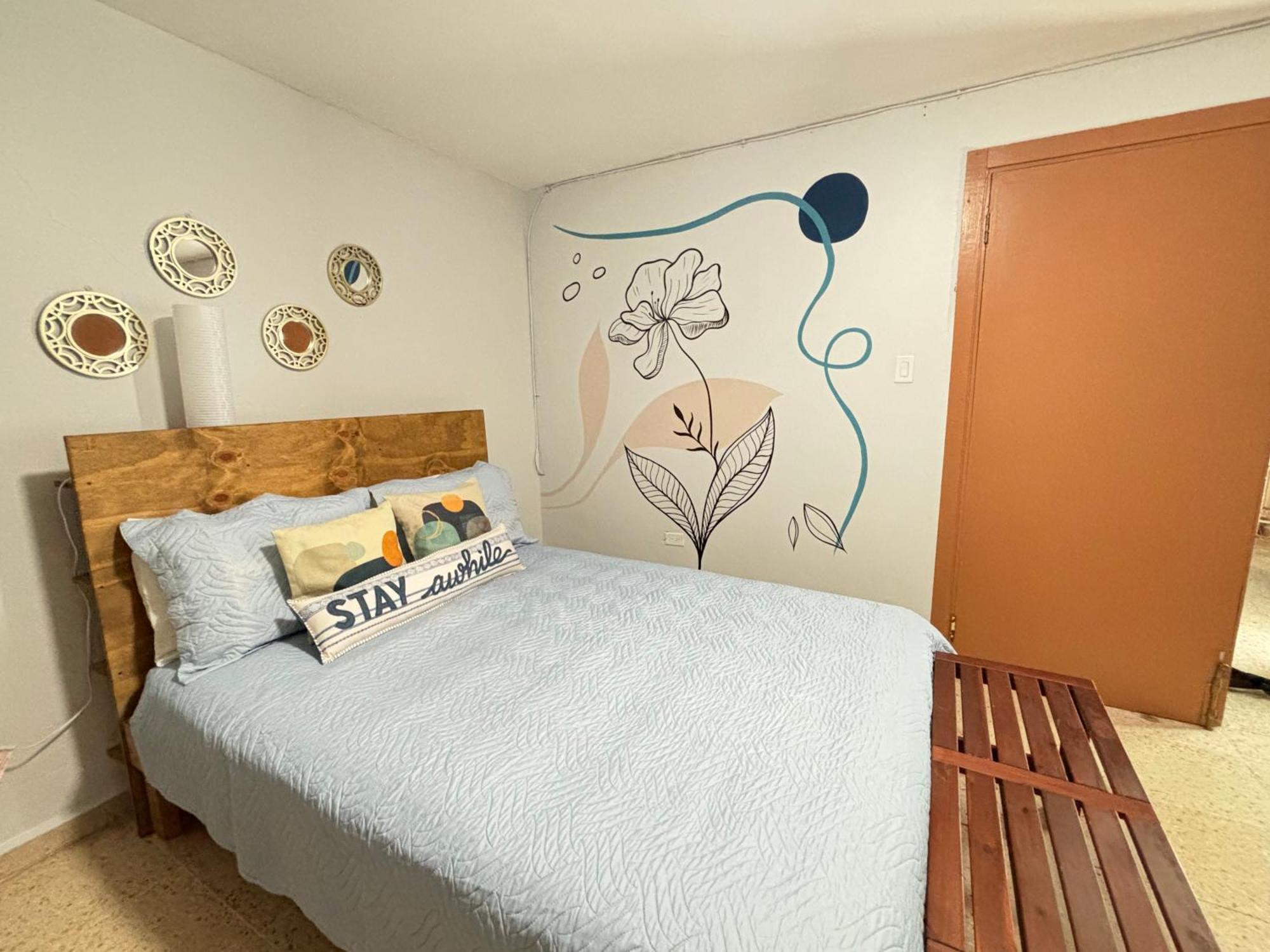 Charming Urban Apartment in San Juan Bagian luar foto